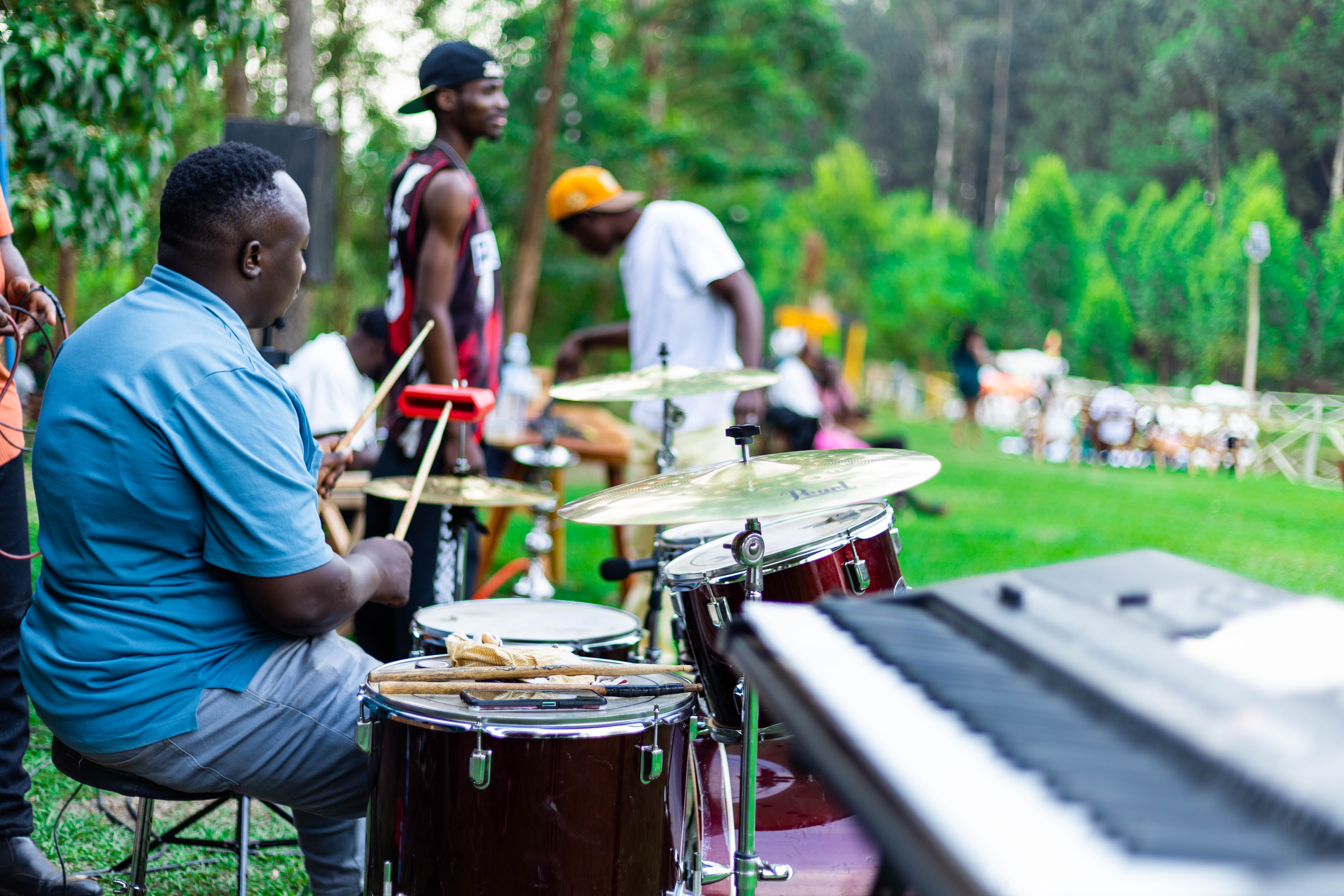 A picnic at Nyungu Yamawe